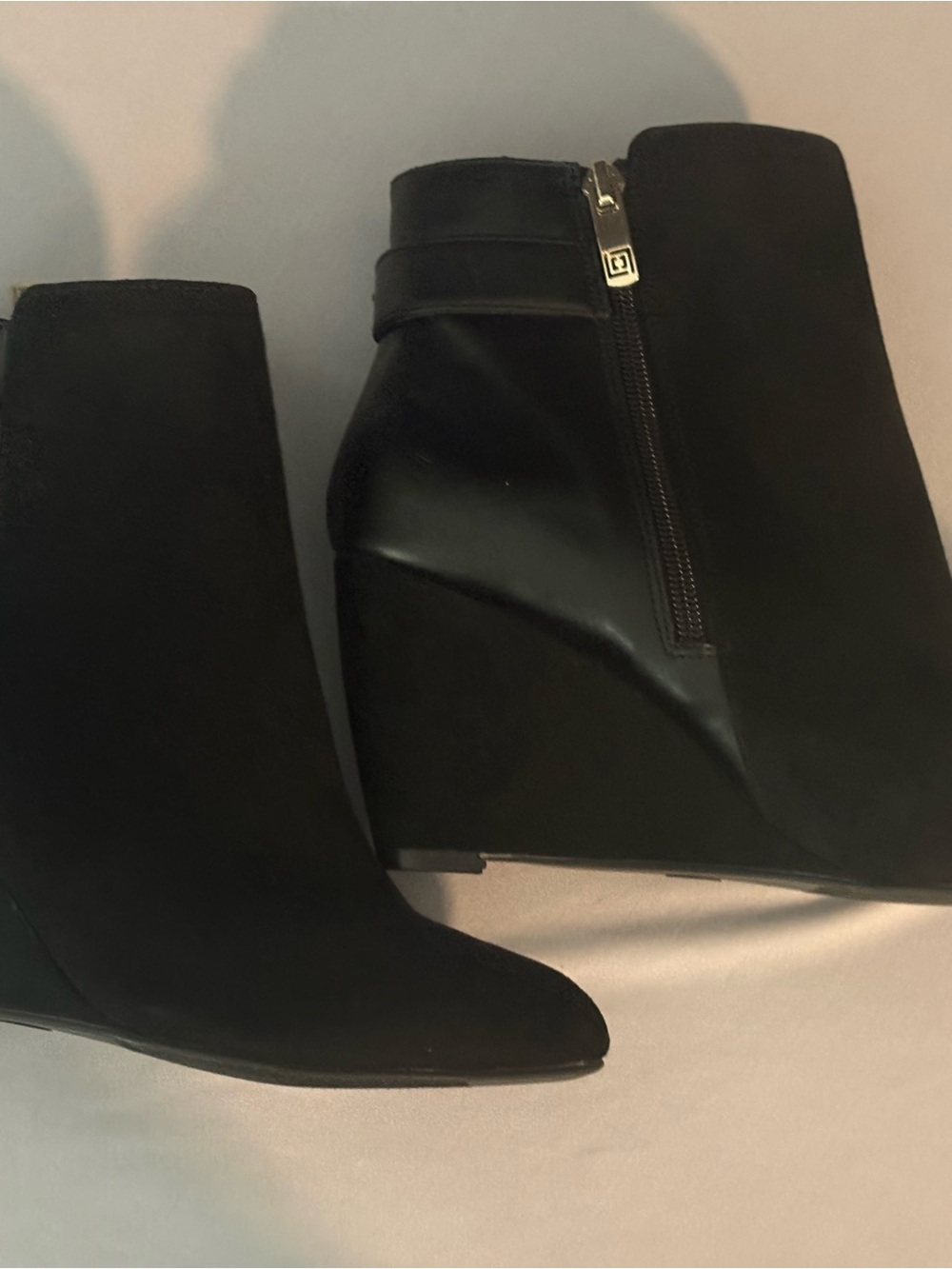 Liz Claiborne Black Wedge Ankle Booties